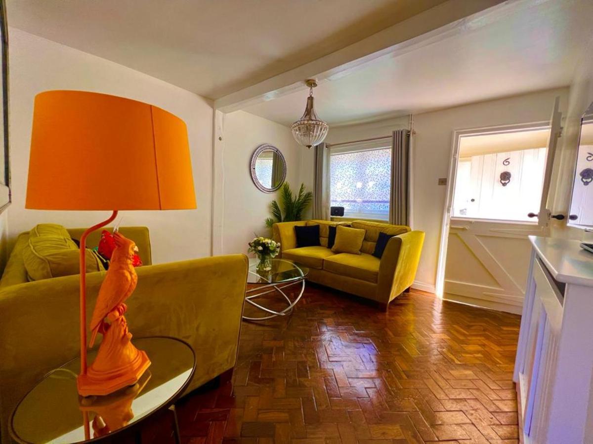 Bridewell Cottage In The Heart Of Tenterden - Pass The Keys Екстериор снимка