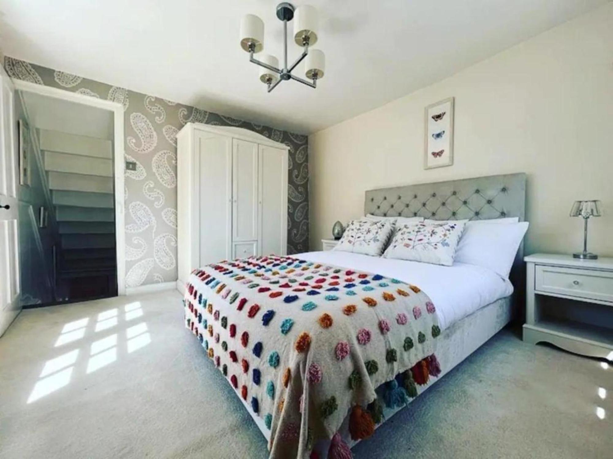 Bridewell Cottage In The Heart Of Tenterden - Pass The Keys Екстериор снимка